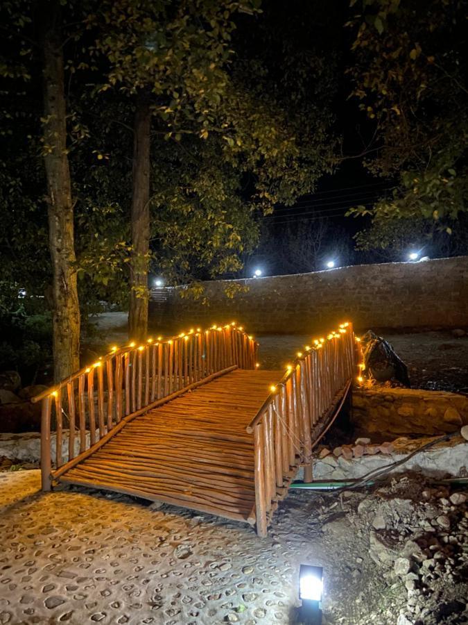 Worthmiles Resort Manāli Екстериор снимка