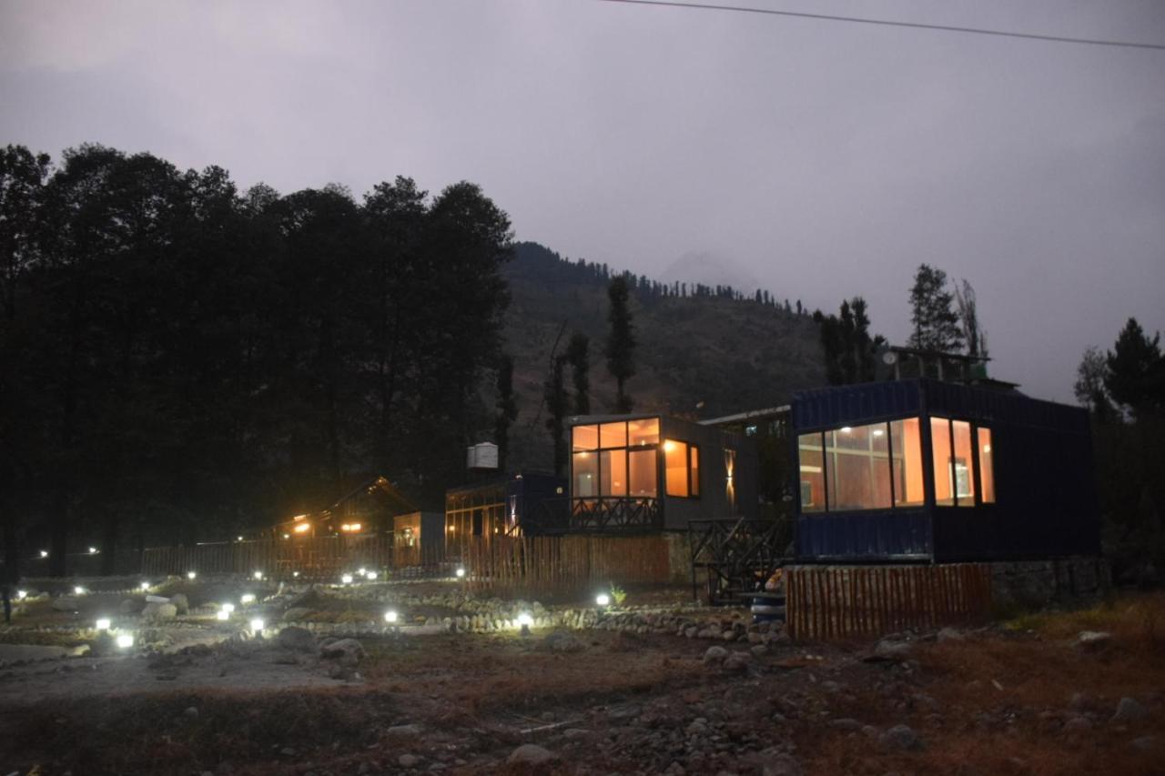 Worthmiles Resort Manāli Екстериор снимка