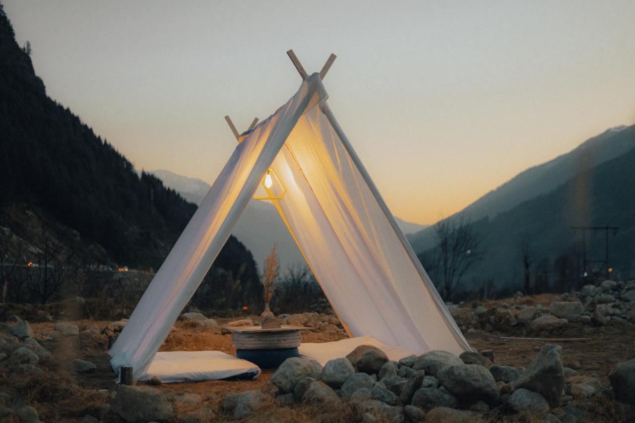 Worthmiles Resort Manāli Екстериор снимка