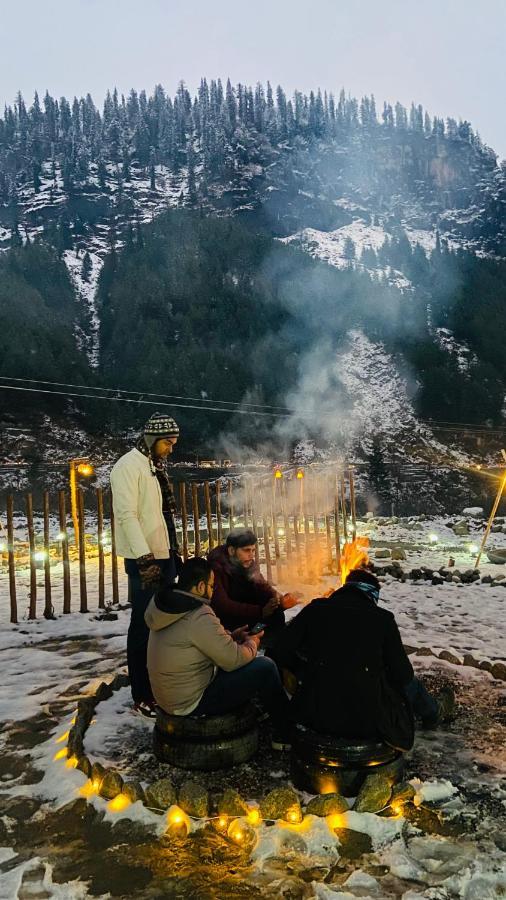 Worthmiles Resort Manāli Екстериор снимка