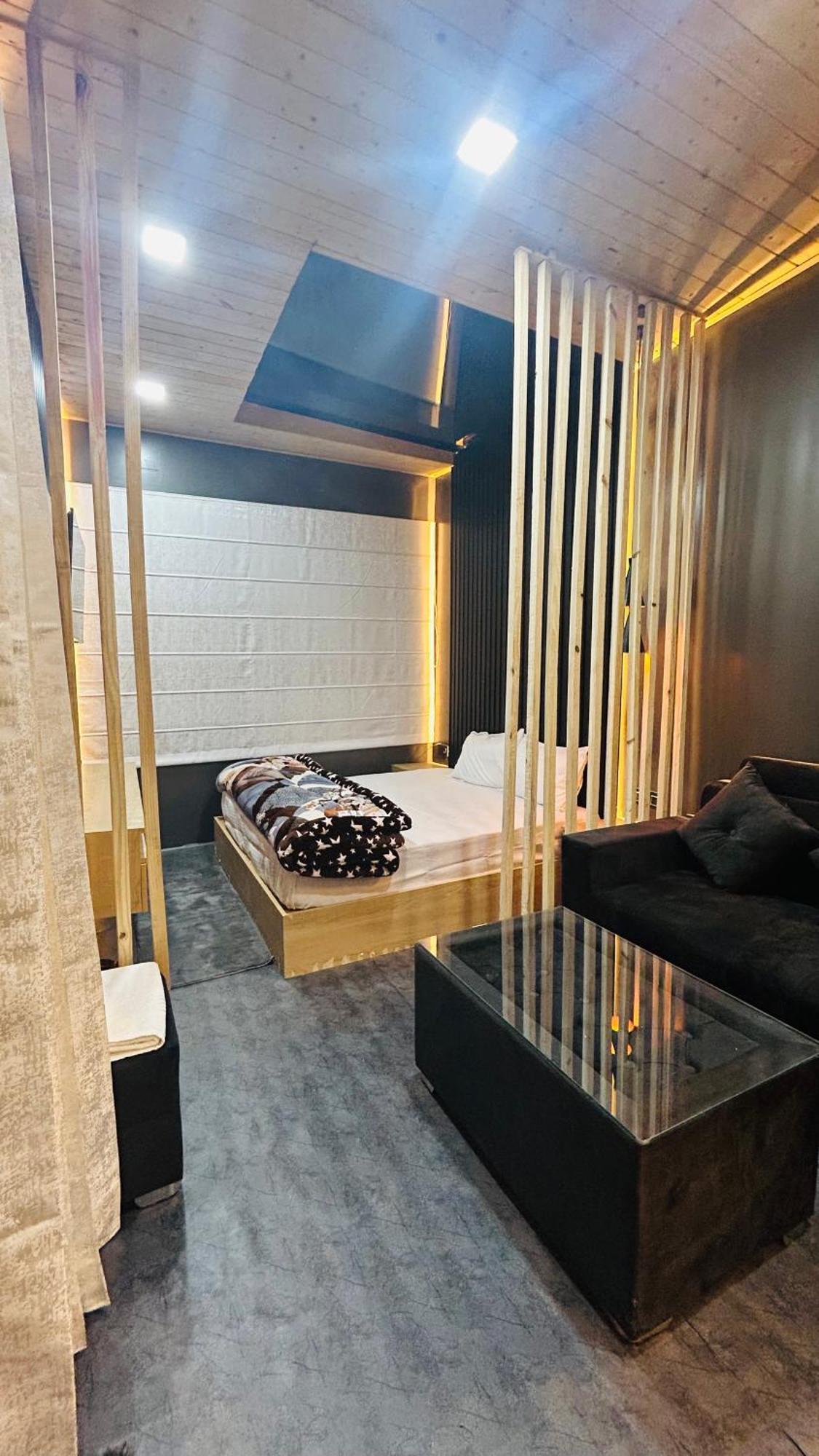 Worthmiles Resort Manāli Екстериор снимка
