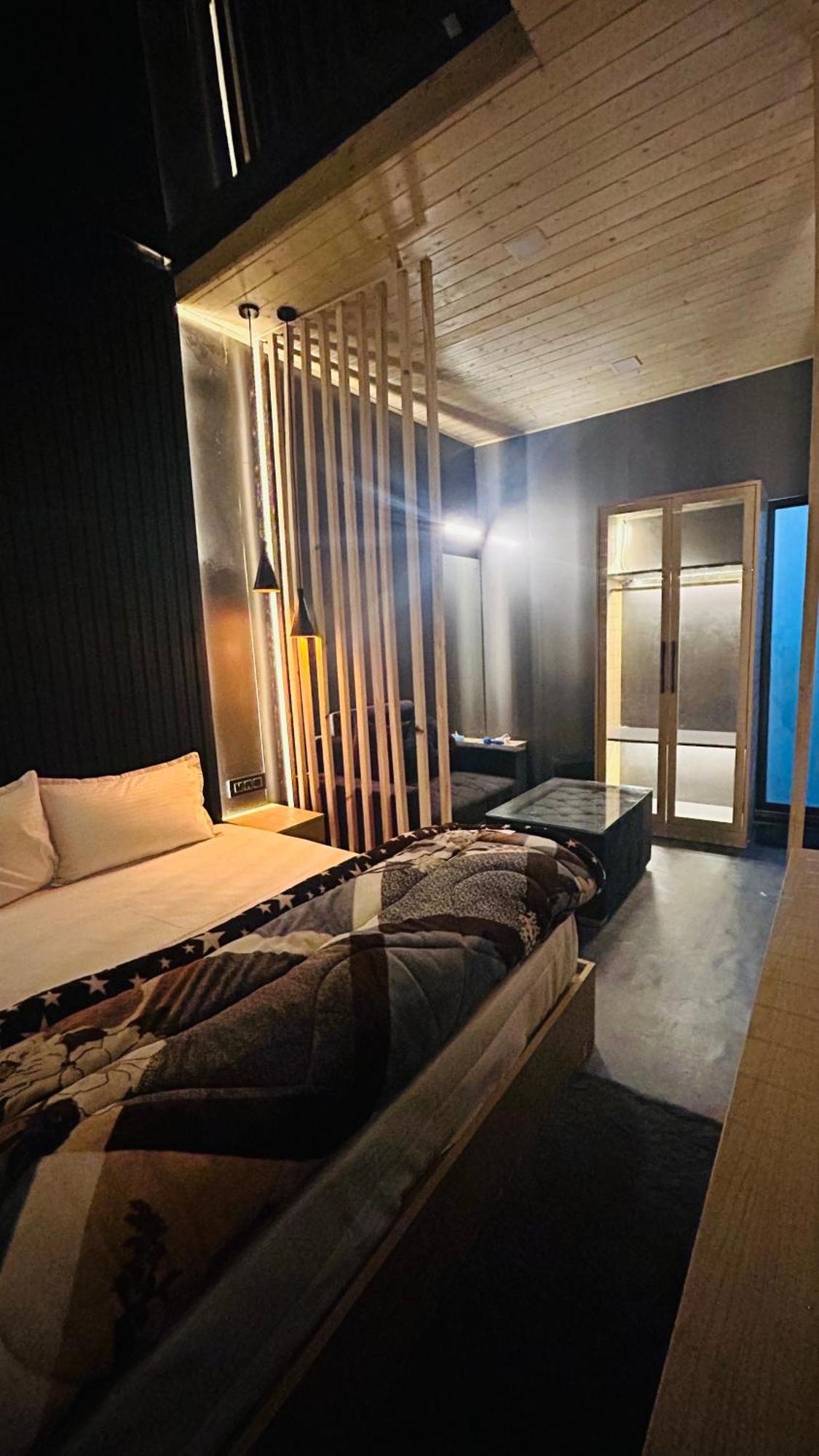 Worthmiles Resort Manāli Екстериор снимка